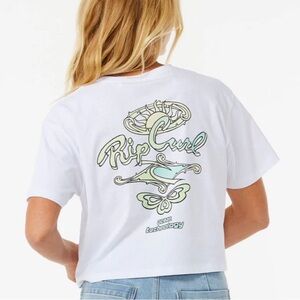 NWT! Rip Curl Surfer Graphic ROWLING CURL CROP TEE